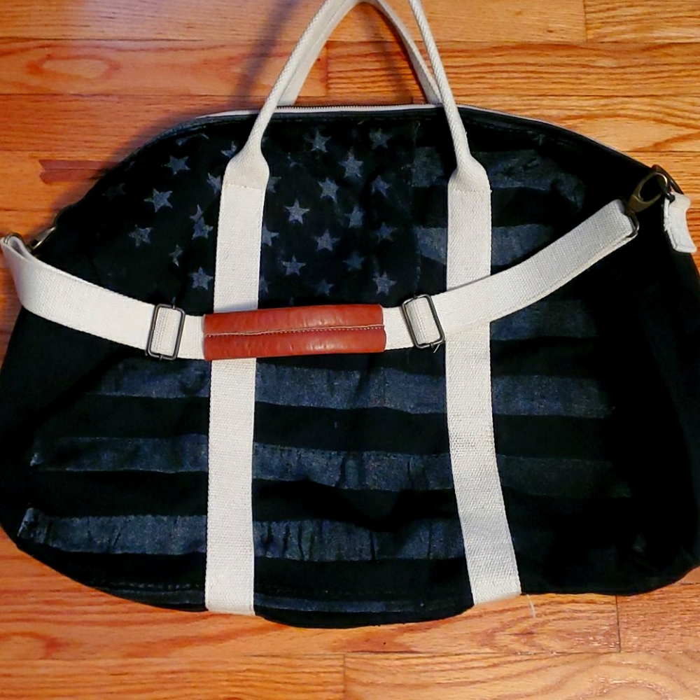 Like New John Galt/Brandy Melville Large Duffle